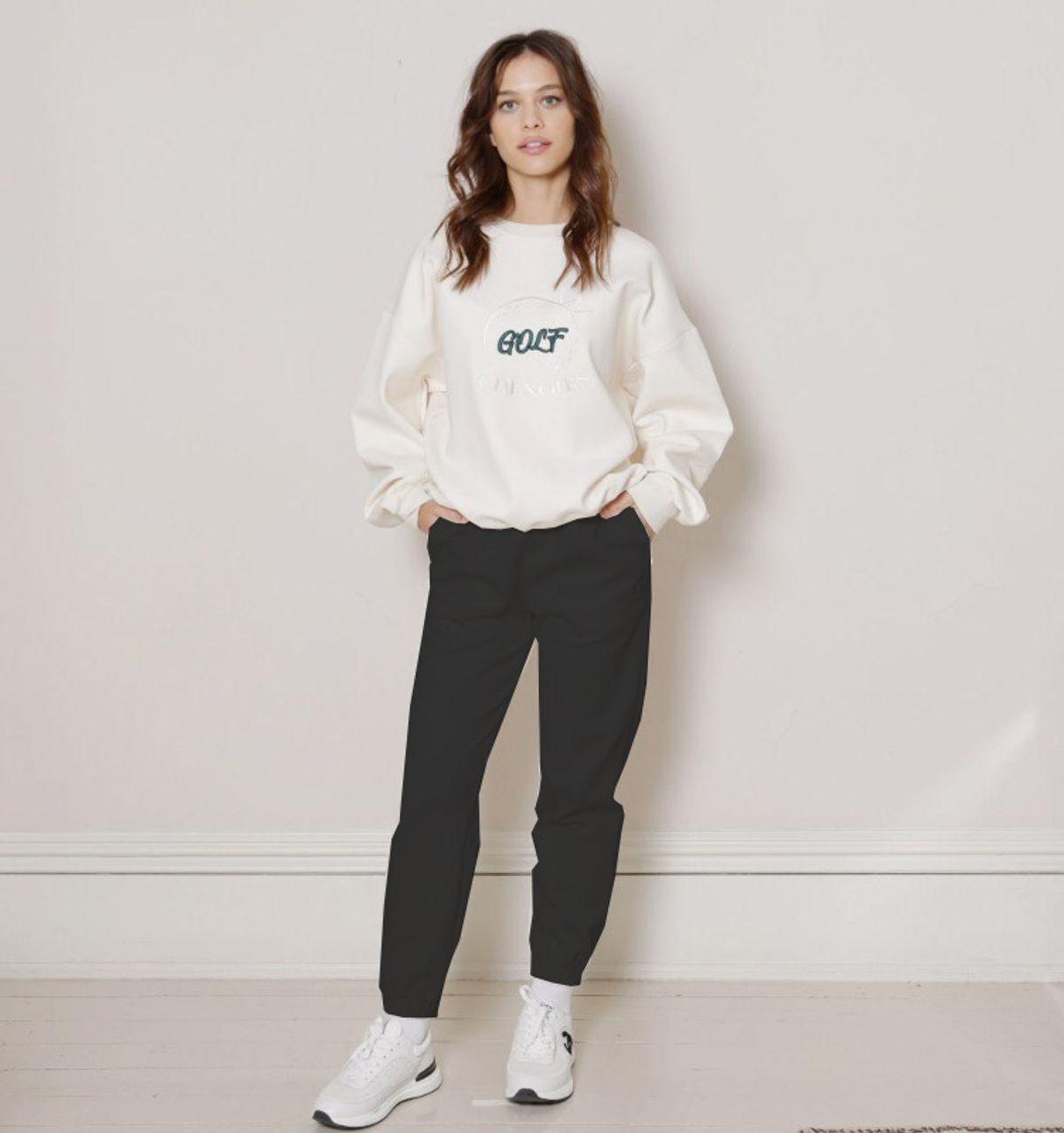 씨드느와(C DE NOIRS) WOMEN THE LOOSE-FIT SWEAT PANTS (BLACK)