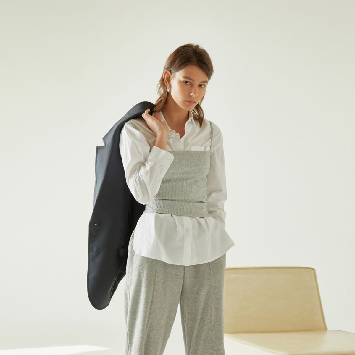 핀블랙(PINBLACK) BASIC COTTON SHIRTS WHITE