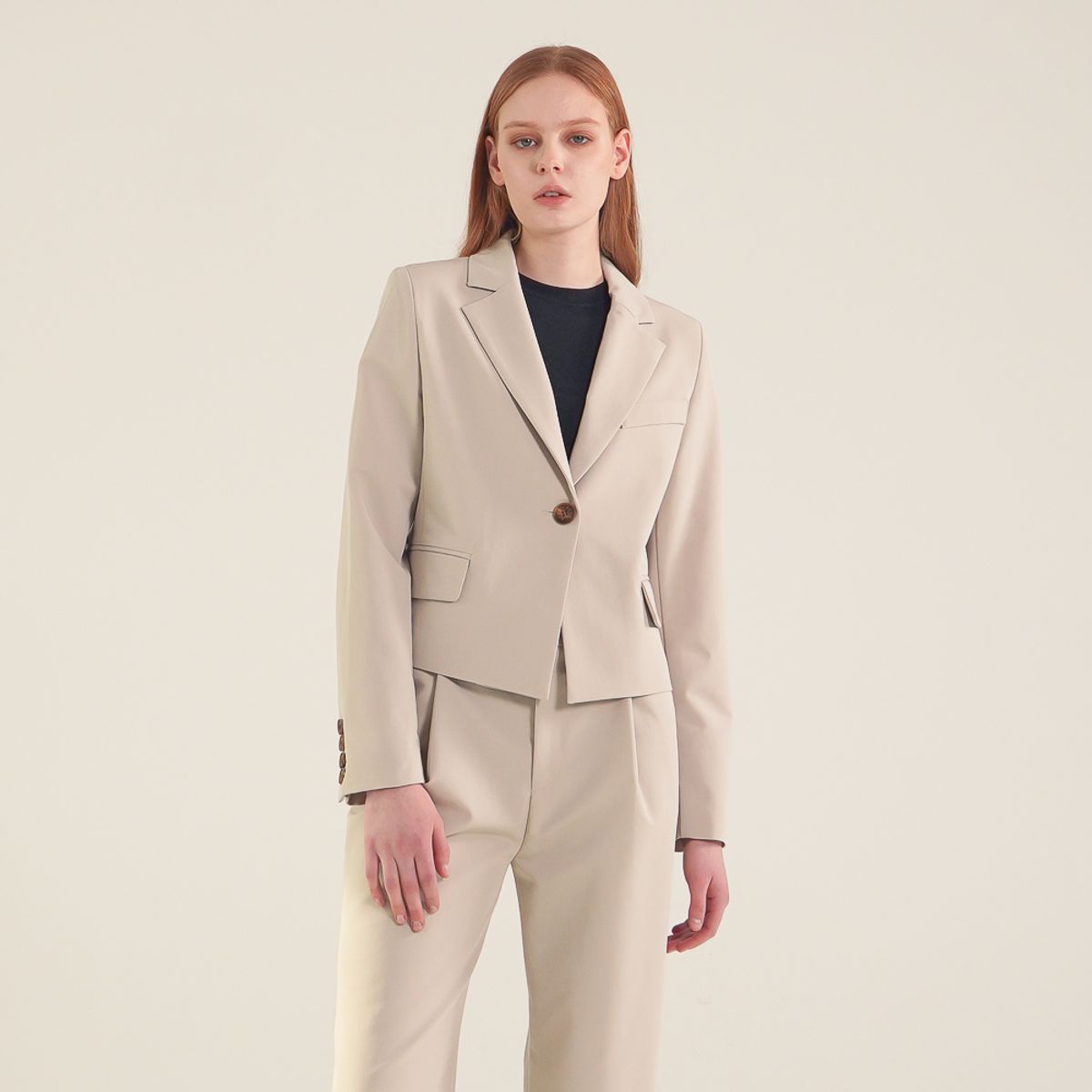 아쿠드(ACUD) Single Button Cropped Blazer_Beige