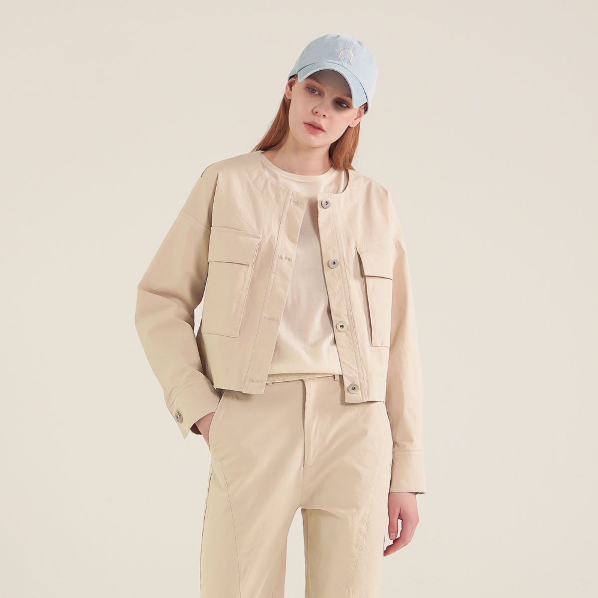 아쿠드(ACUD) Round Neck Cropped Jacket_Beige