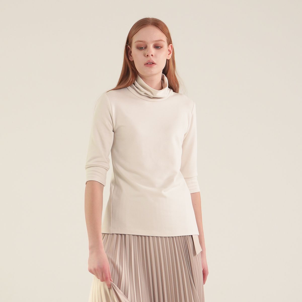 아쿠드(ACUD) Terry Turtle Neck Top_Ivory