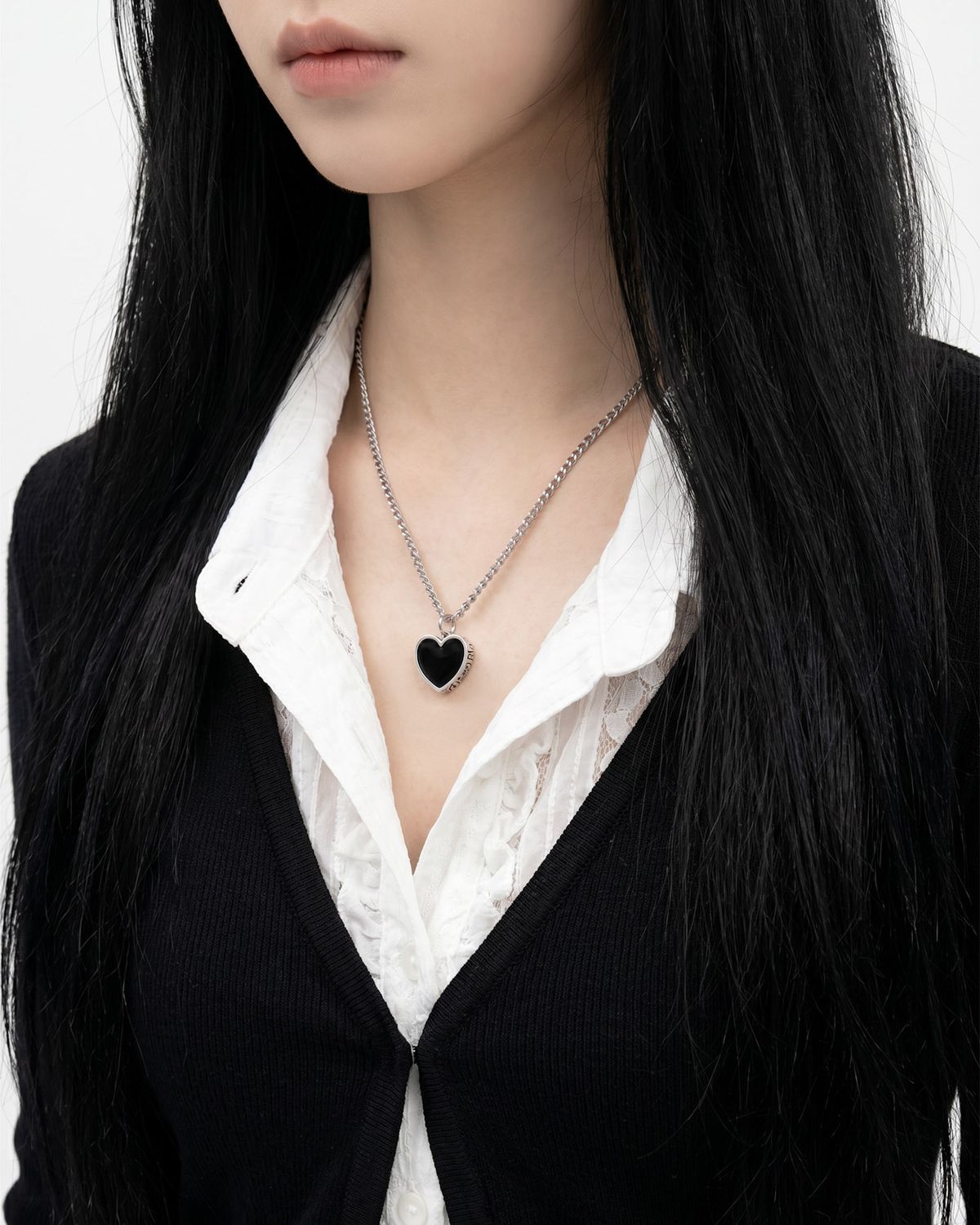 논논(NONENON) BLACK LOVE NEC SILVER925(DOODLE)