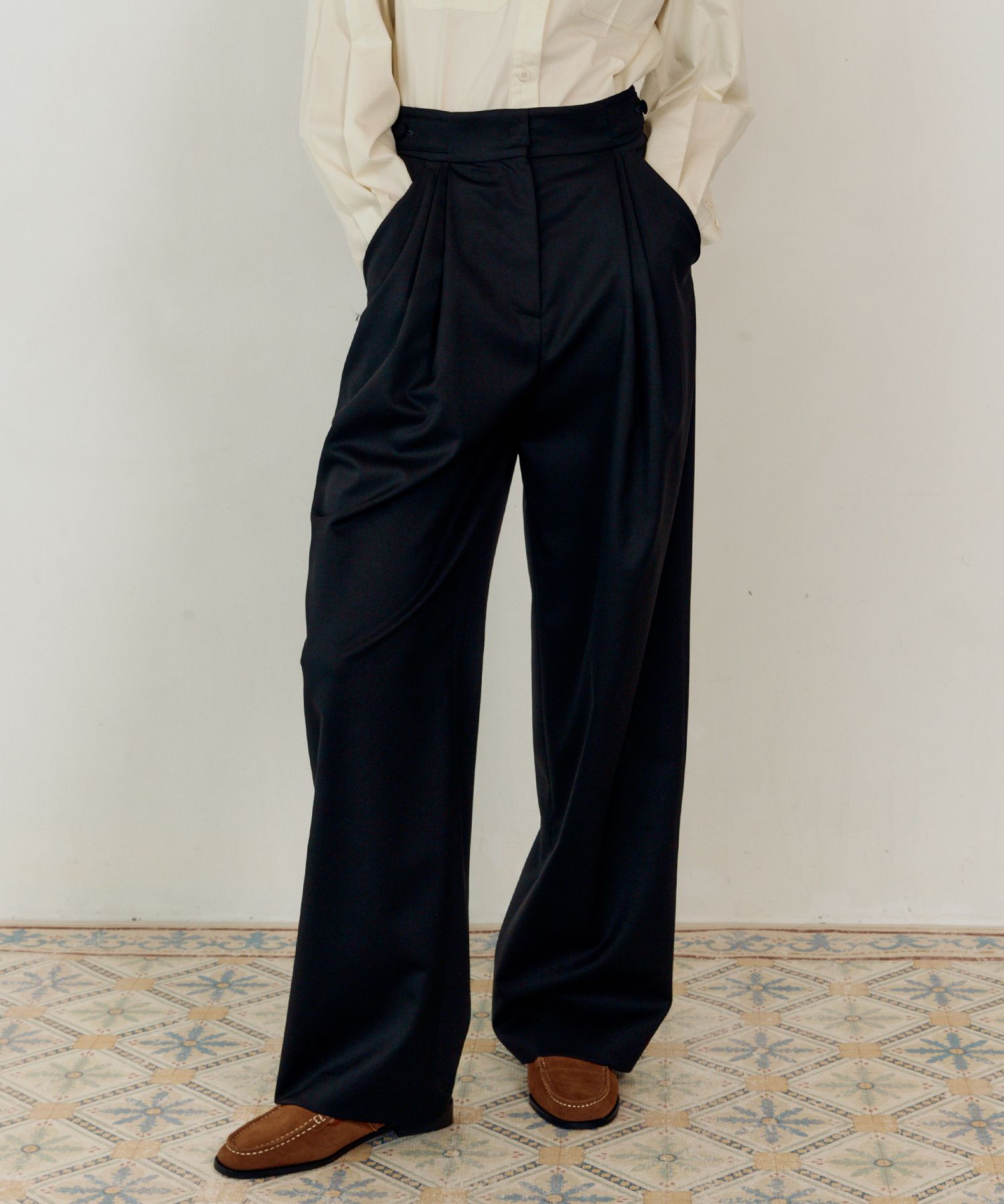 MUSINSA | EN OR TWO TUCK WIDE WOOL PANTS - BLACK