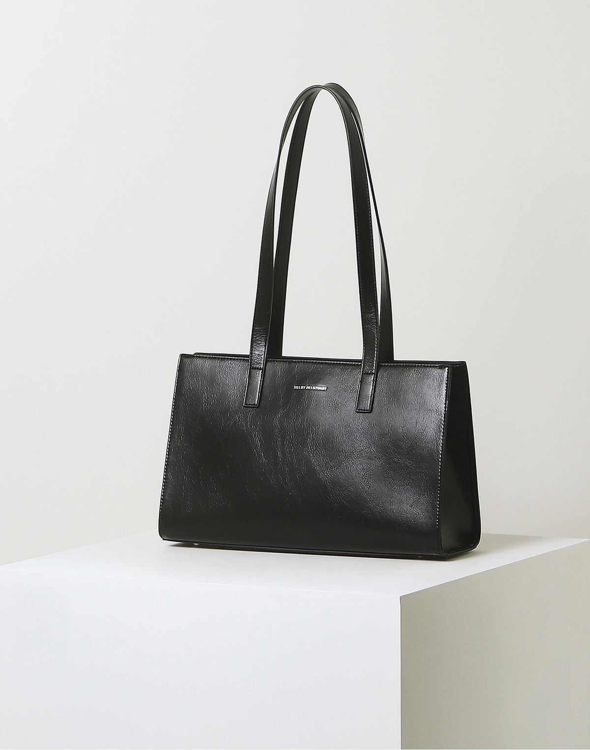 질바이질스튜어트(JILL BY JILLSTUART) [뉴스쿨] 로고배색 가죽 가로형 숄더백