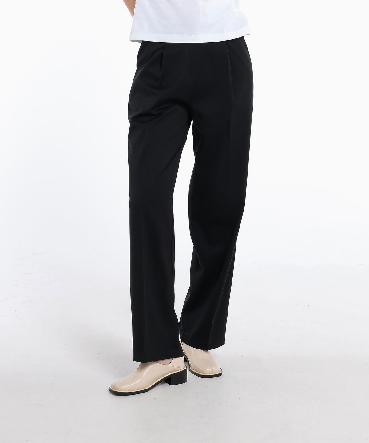 하드코어 해피니스(HARDCORE HAPPINESS) STRAIGHT PINTUCK SLACKS
