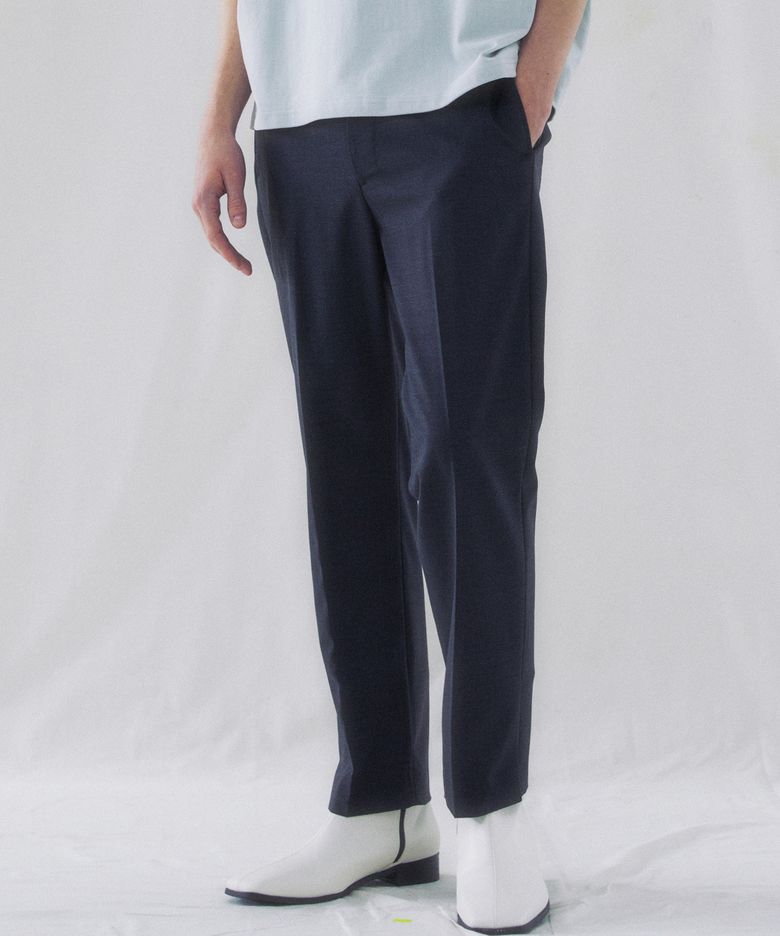 EDGE SIDE SLIT STRAIGHT SLACKS(DARK GREY)