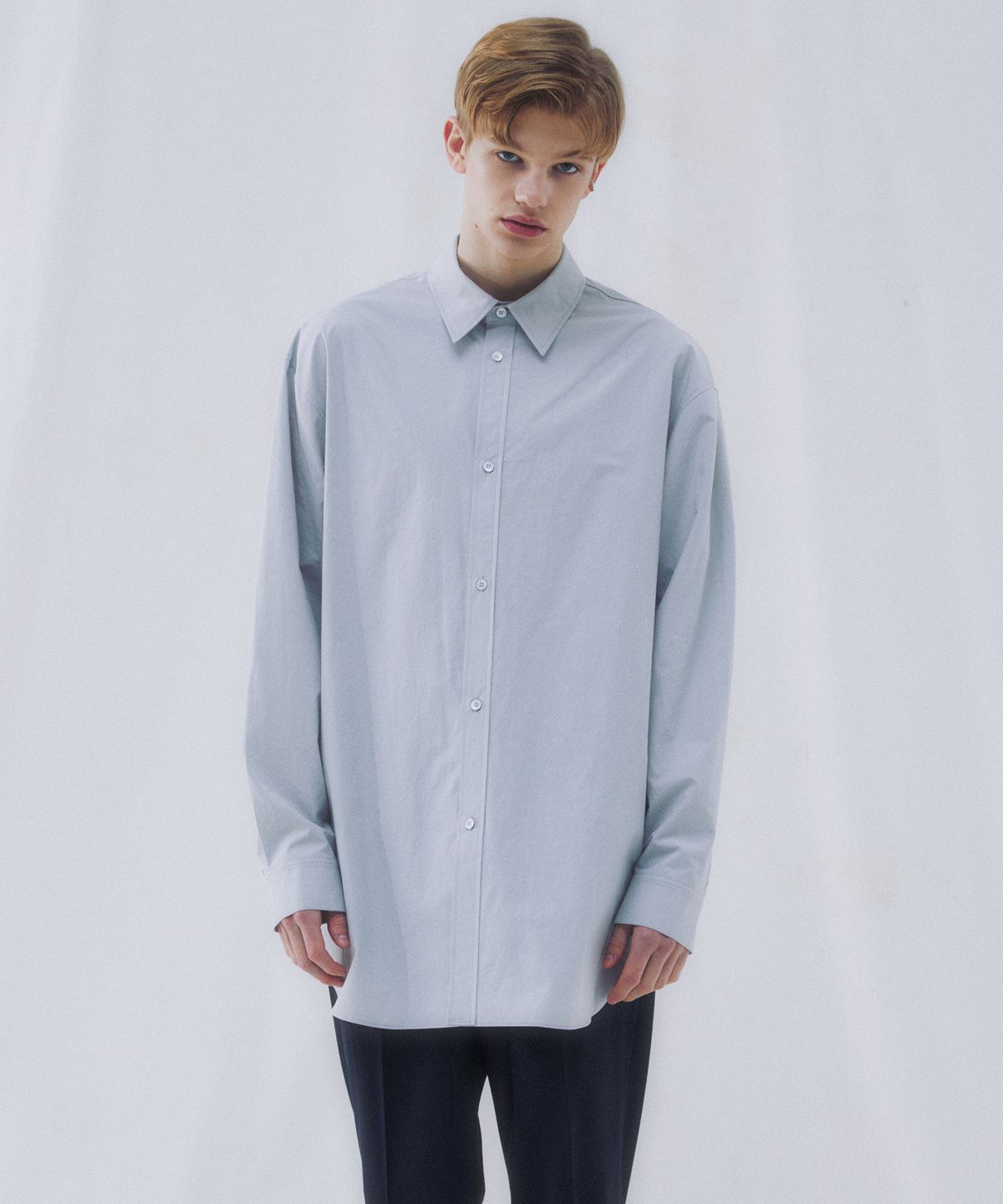 핀스드룩(FINSDRUCK) ESSENTIAL PAPERY TOUCH OVERSIZED SHIRTS (STONE)