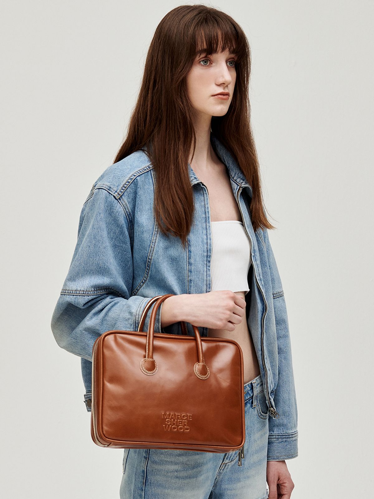 마지셔우드(MARGESHERWOOD) PIPING TOTE_brown crinkle