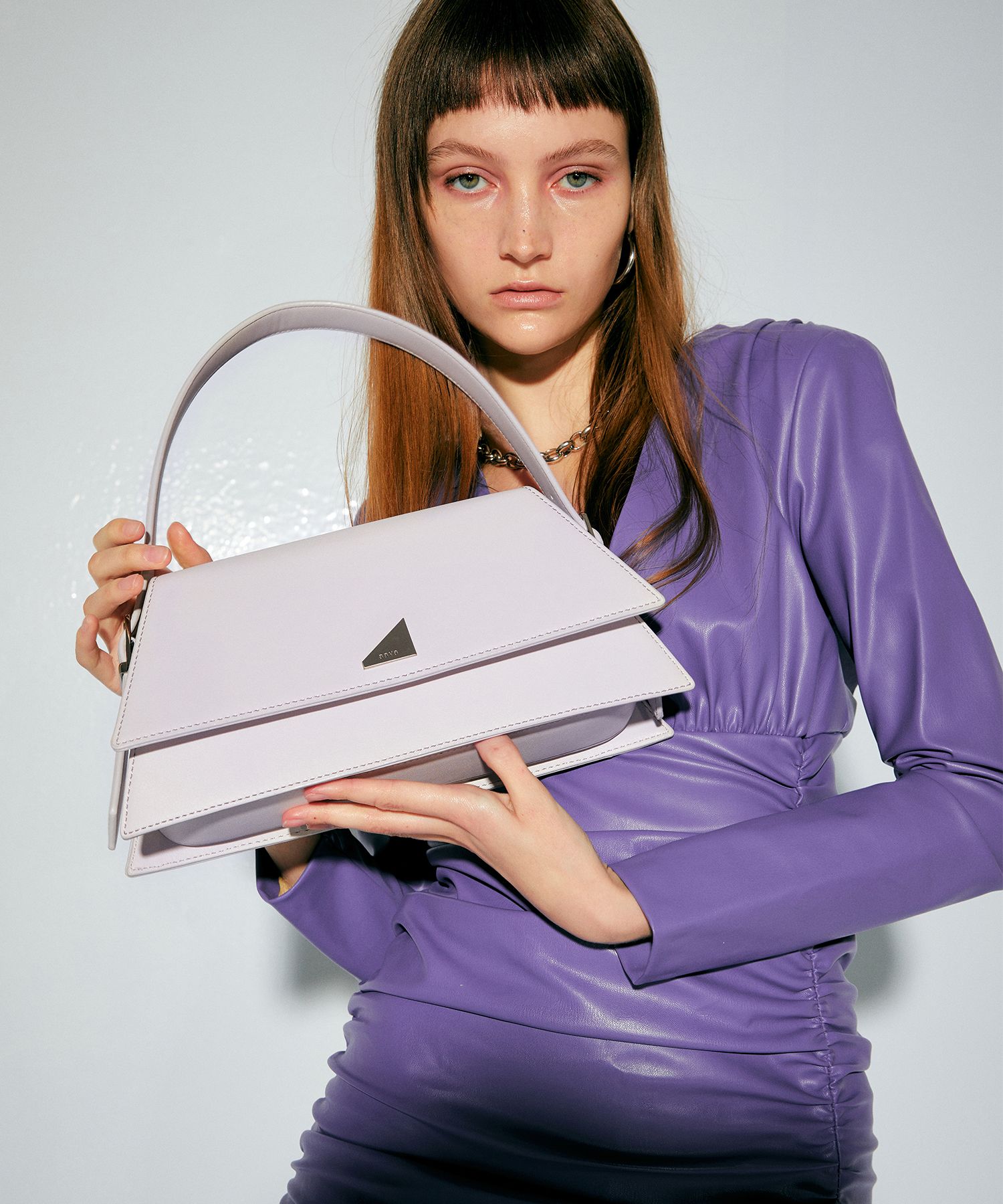 【BBYB】22SS★ Miu Shoulder Bag Miu Miu Baby Blue Pebbled Leather Shoulder Bag – Treasures