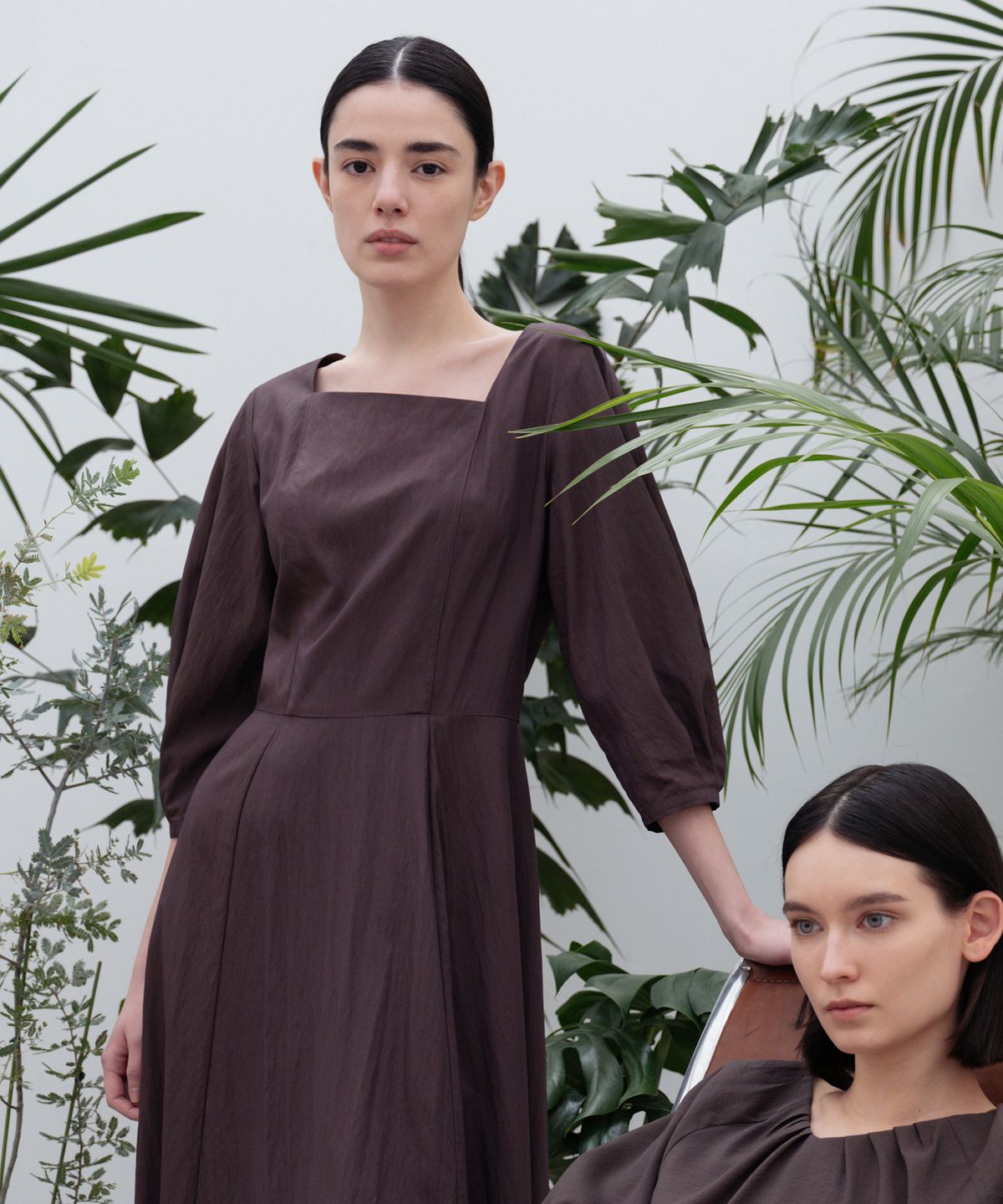리이(RE RHEE) SQUARE NECK PUFF SLEEVE DRESS CT