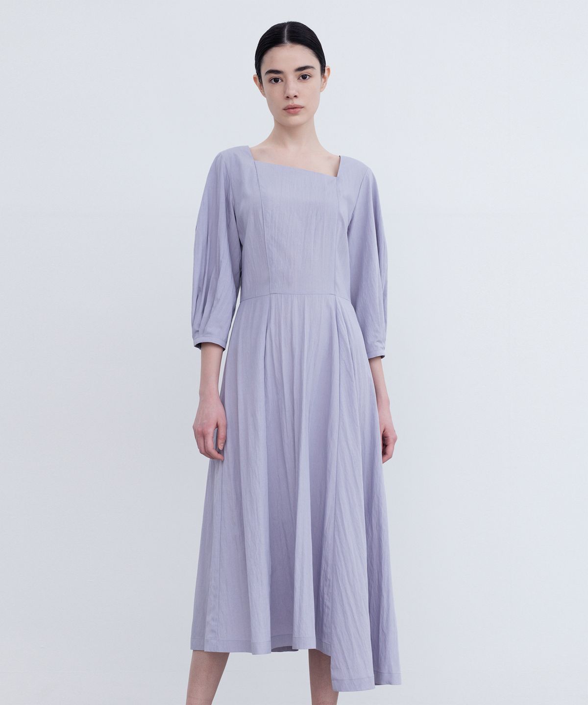 리이(RE RHEE) SQUARE NECK PUFF SLEEVE DRESS LV