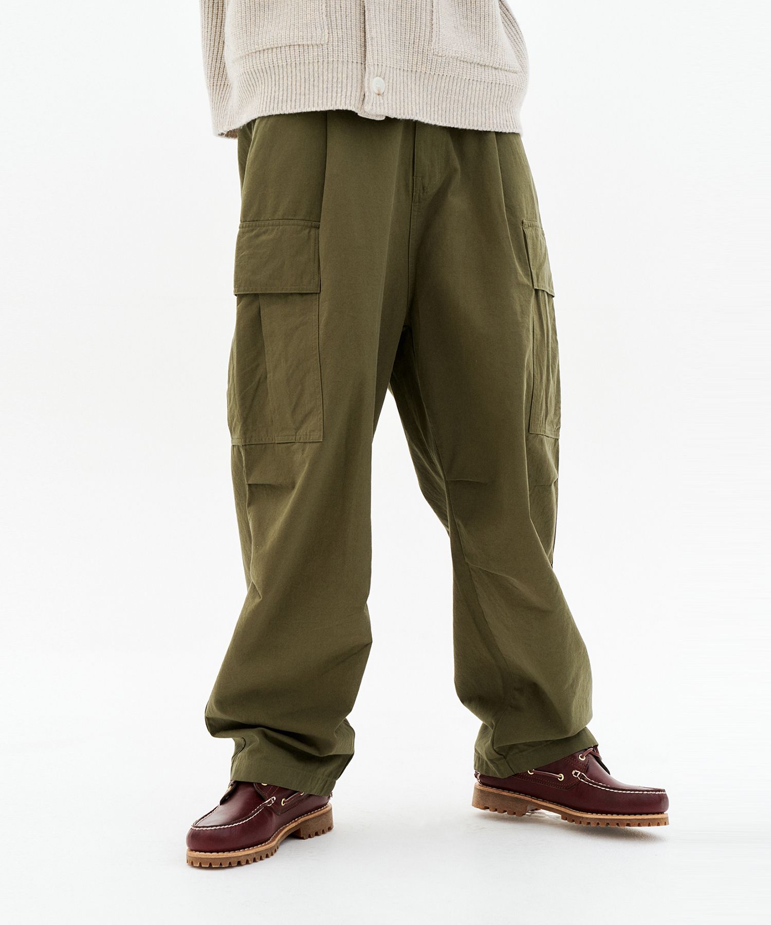 【YOURNUS】Draw One-Tuck Training Cargo Pants YOURNUS】Draw One-Tuck Training Cargo Pants (YOURNUS/カーゴ