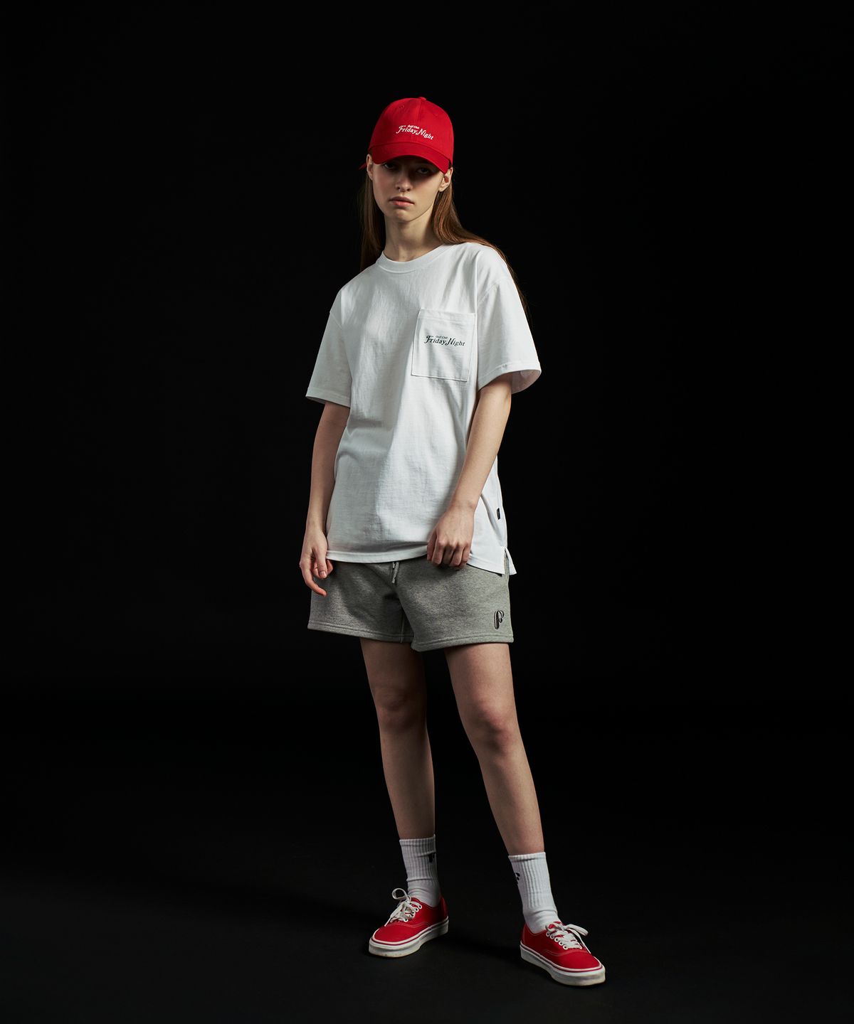 프라이데이 나이트 골프 클럽(FRIDAY NIGHT GOLF CLUB) 에센셜 ‘F’ 로고 스웻 쇼츠_Unisex(Grey)