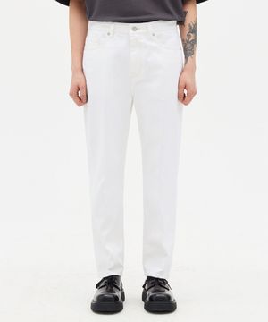 깡스타일리스트 X 플랙 베를린 K48 화이트