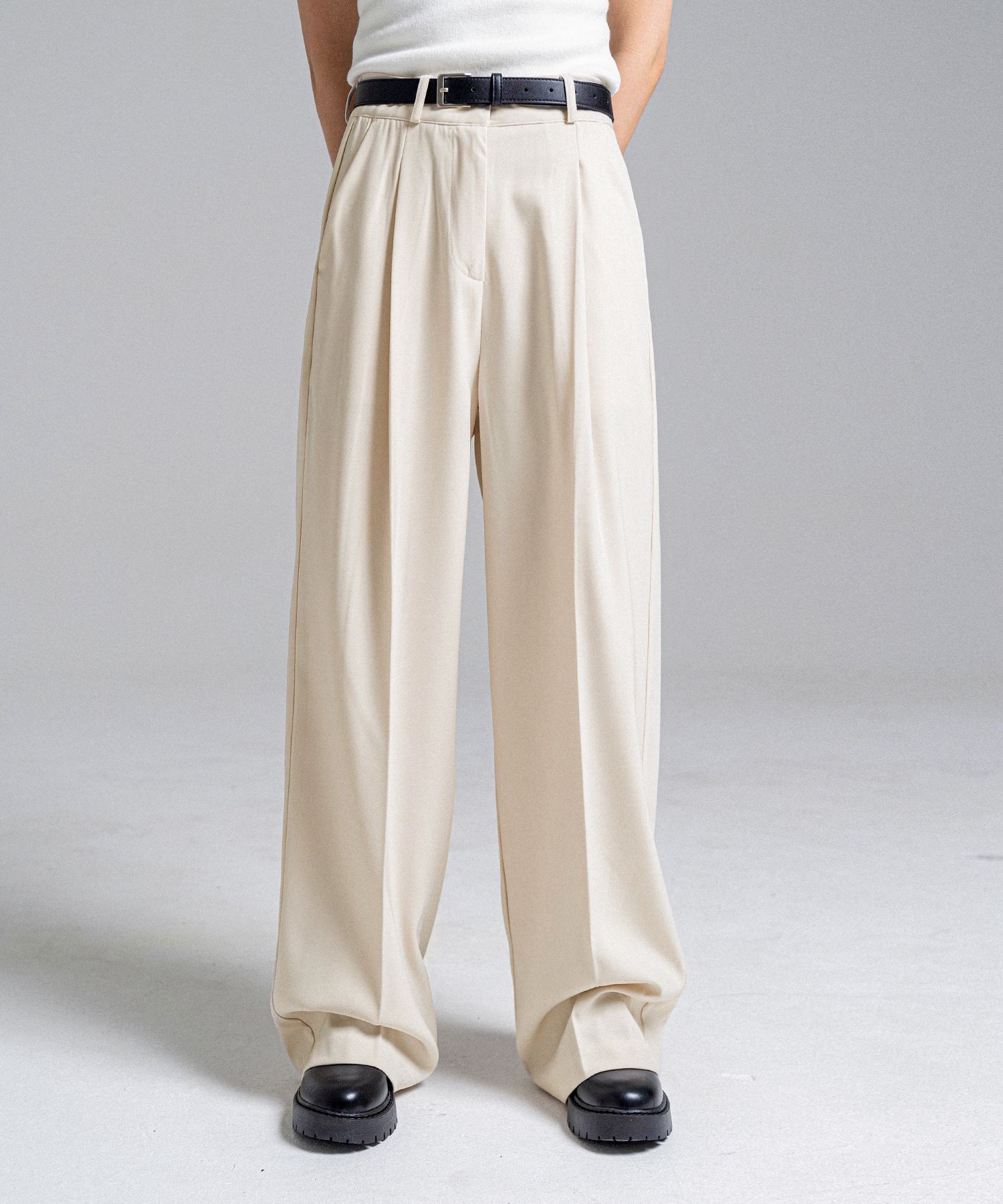 MUSINSA cancanskirtpants ivory 韓国 MUSINSA公式 | PANDORAFIT [WIDE] Kenzie Slacks Cream