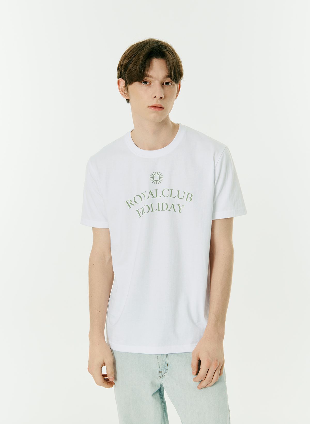 로열클럽홀리데이(ROYAL CLUB HOLIDAY) 세미 오버핏 로고 반팔 티셔츠 화이트