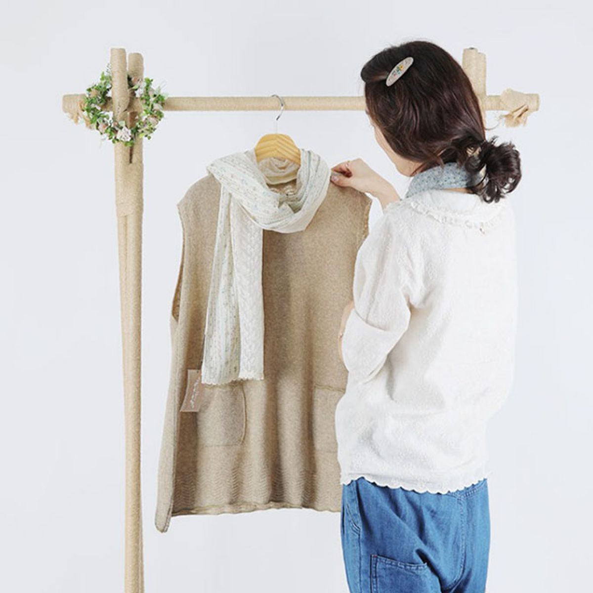 스타일바이미인(STYLEBYMIIN) 스캘럽라운드뒤트임VEST