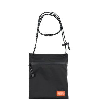 F112V 트래블 사코슈 블랙