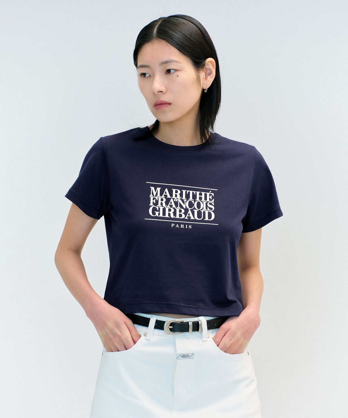 마리떼 프랑소와 저버(MARITHÉ + FRANҪOIS GIRBAUD) W CLASSIC LOGO CROP TEE navy