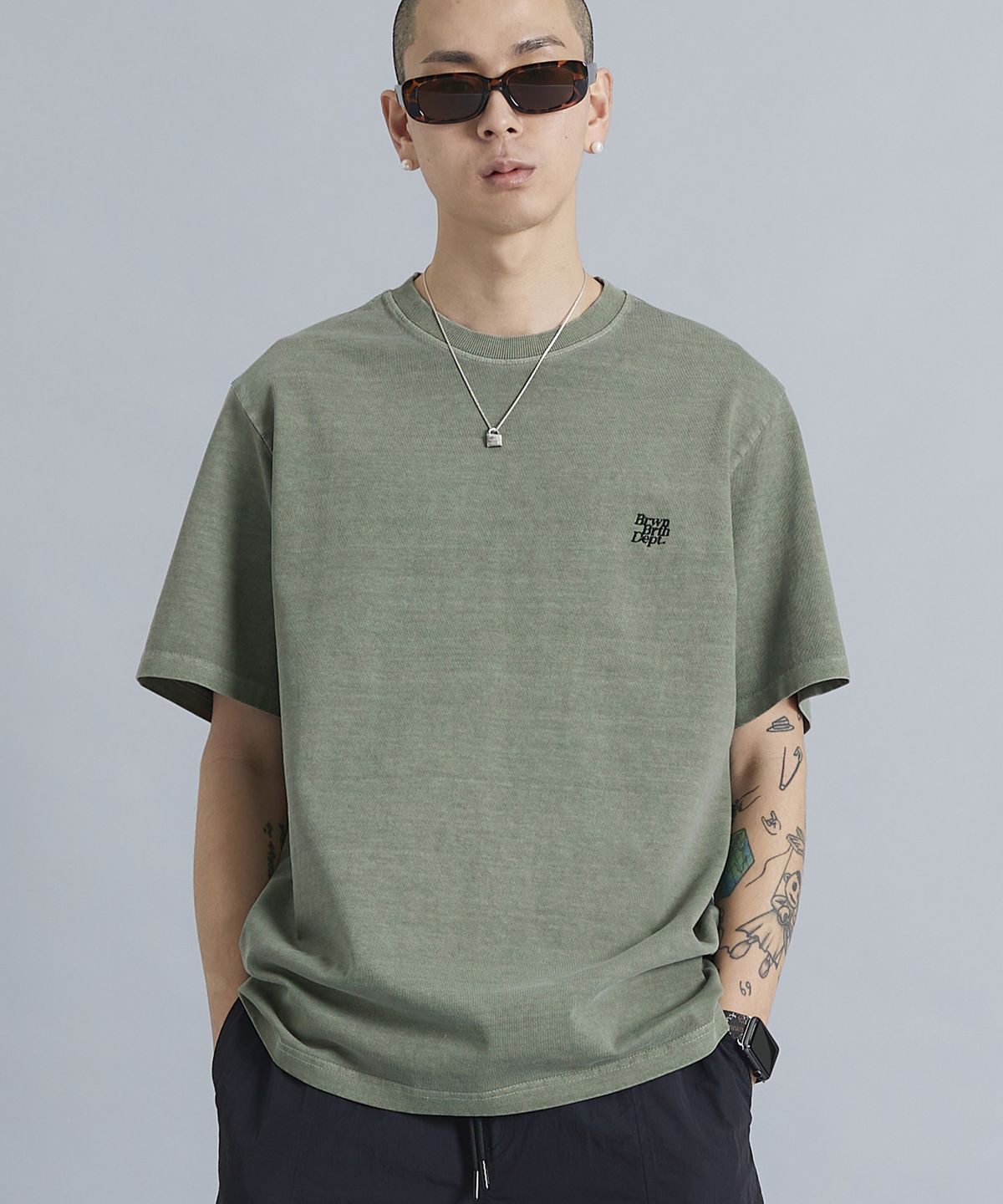 브라운브레스(BROWNBREATH) BB DEPT PIGMENT DYE TEE - GREEN