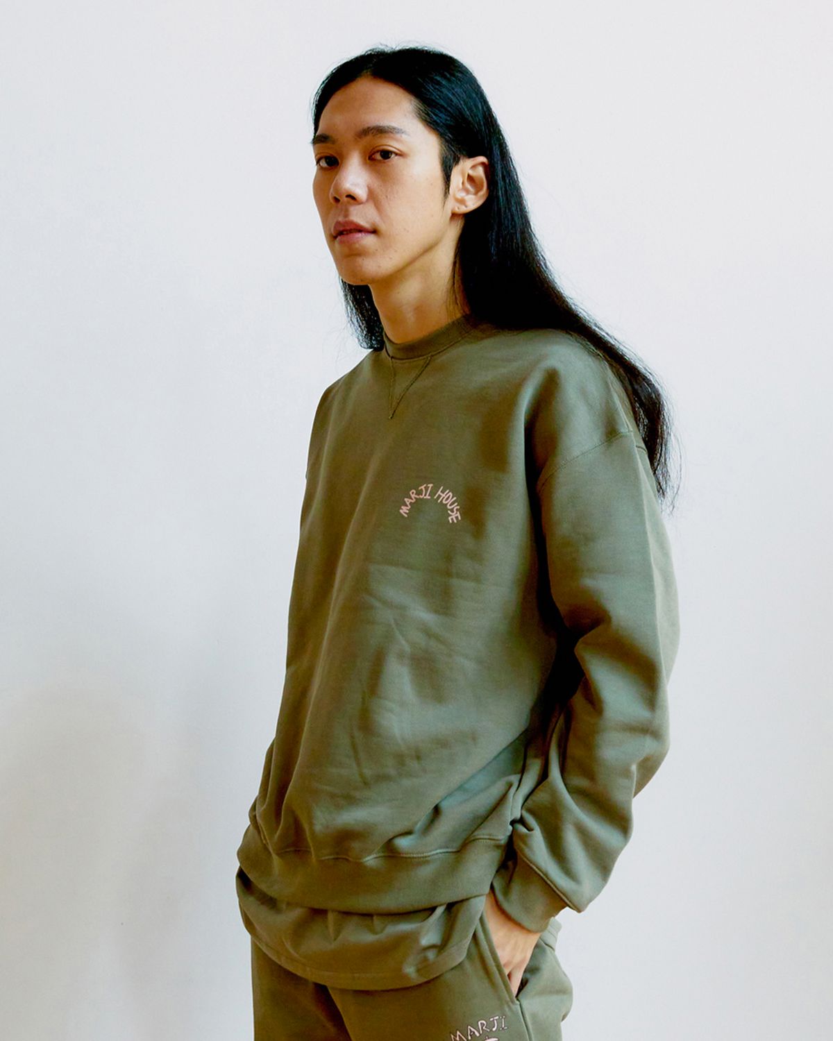 마르지하우스(MARJI HOUSE) Vintage logo sweat shirts Khaki