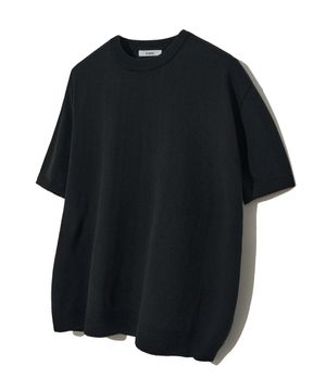 쿨 썸머 에센셜 라운드 반팔 니트티 BLACK