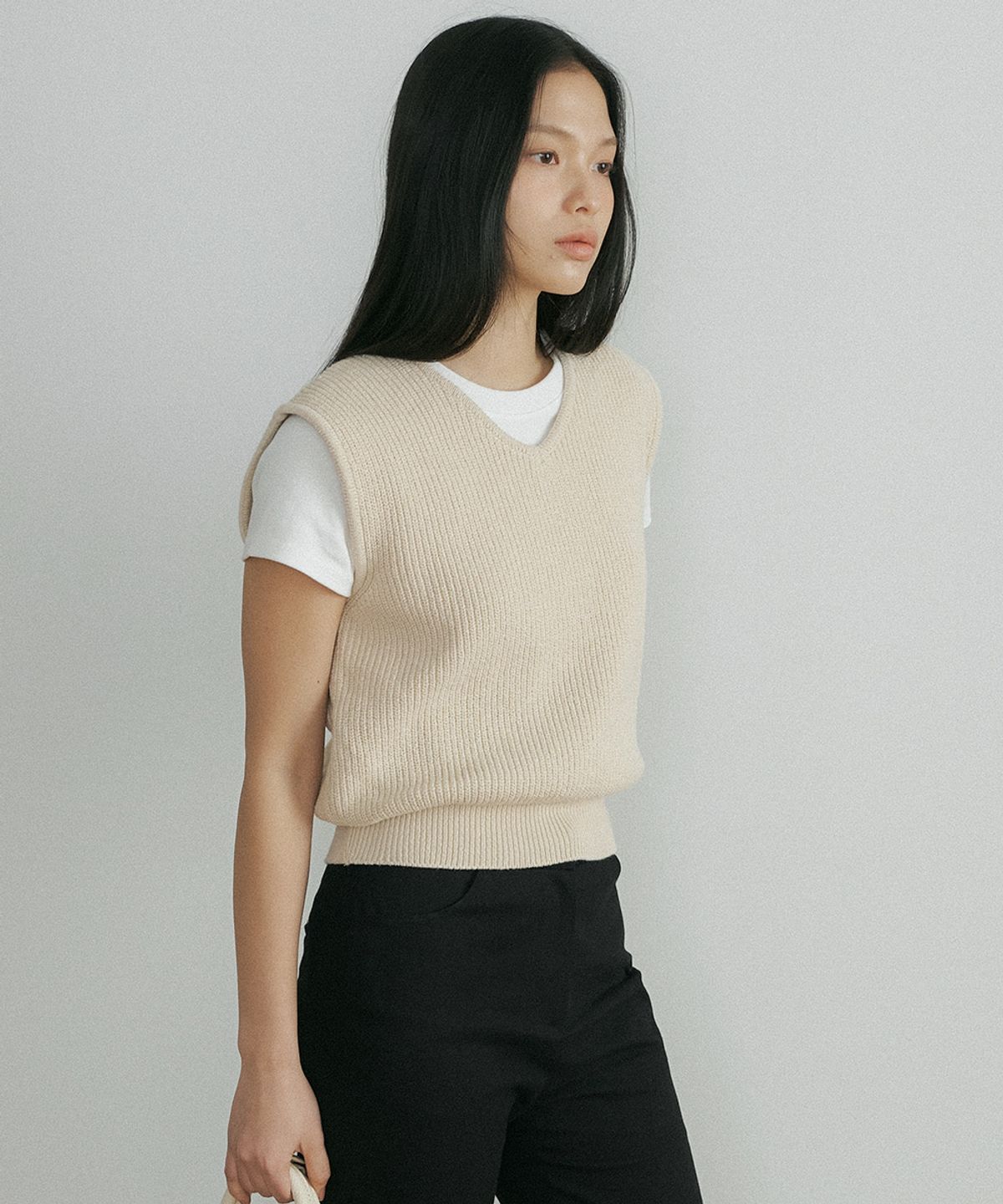 링서울(LINGSEOUL) cotton blended knit vest-beige