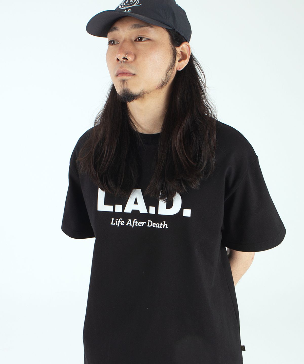 라드(LAD) LAD401 OG 로고 헤비웨이트 반팔 - 블랙