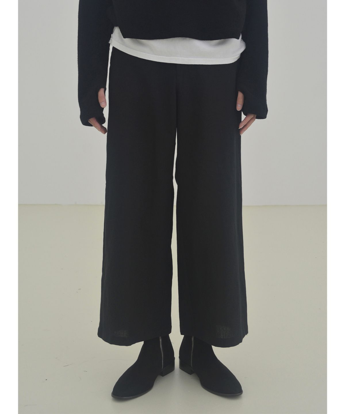 블릭베이크(BLEAKBAKE) Wide flare pants