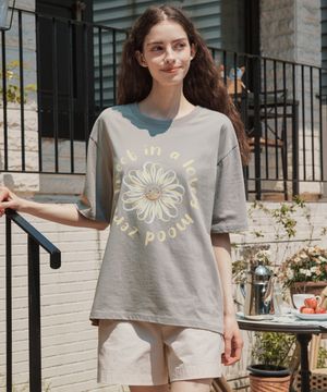 [3컬러] 플라워 도넛 반팔 티셔츠