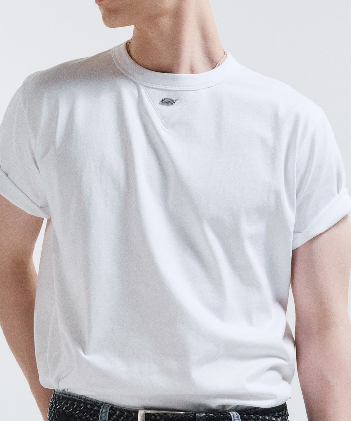 51퍼센트(51PERCENT) Metal logo t-shirt - White