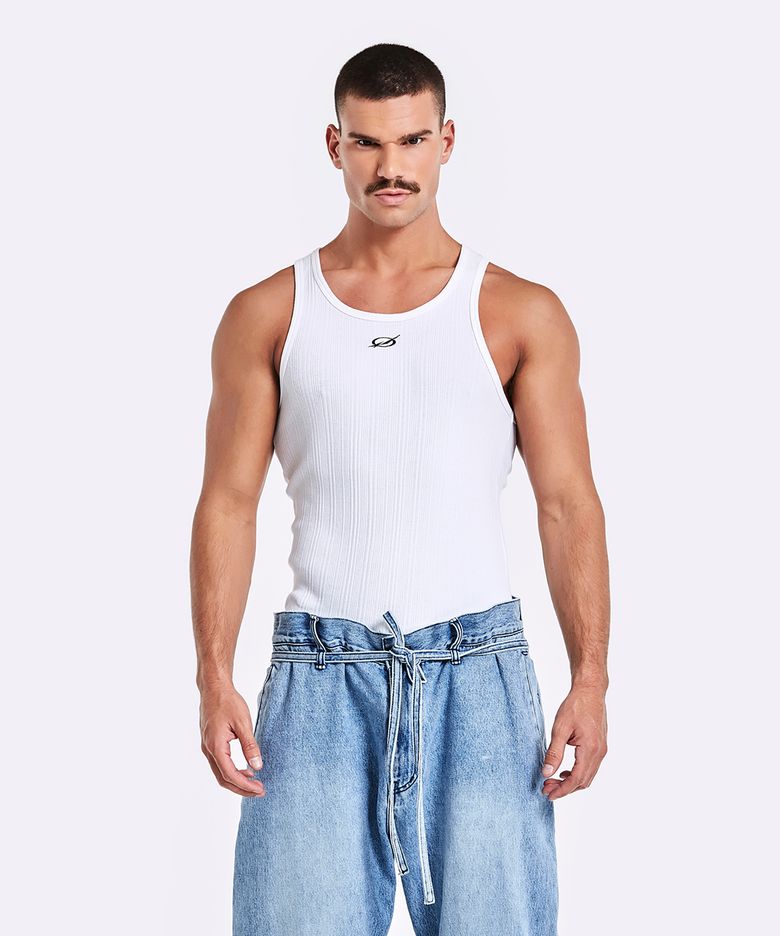 Irregular logo embroidery logo sleeveless - White