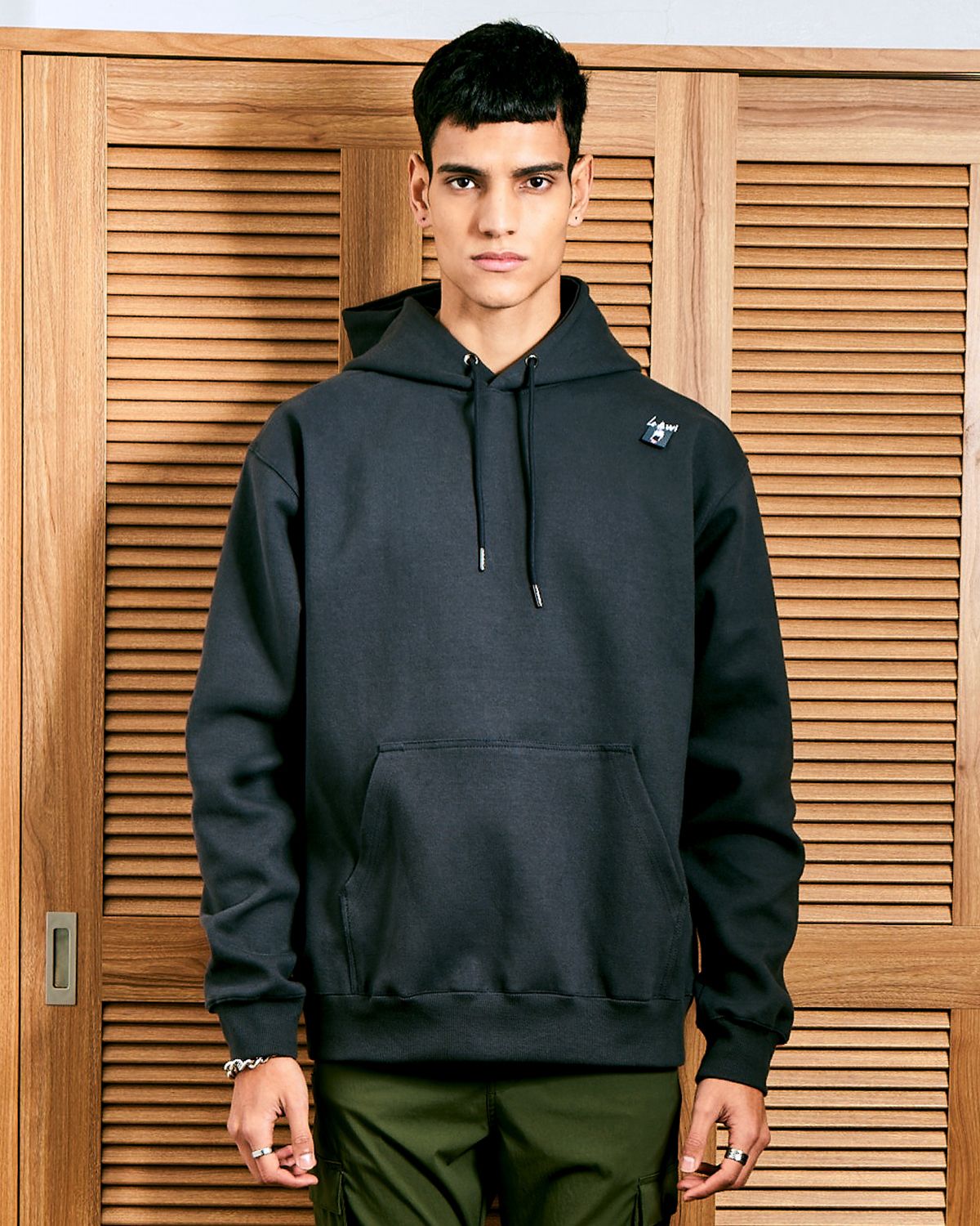 르아위(LEAWI) cross beatl hoody-3