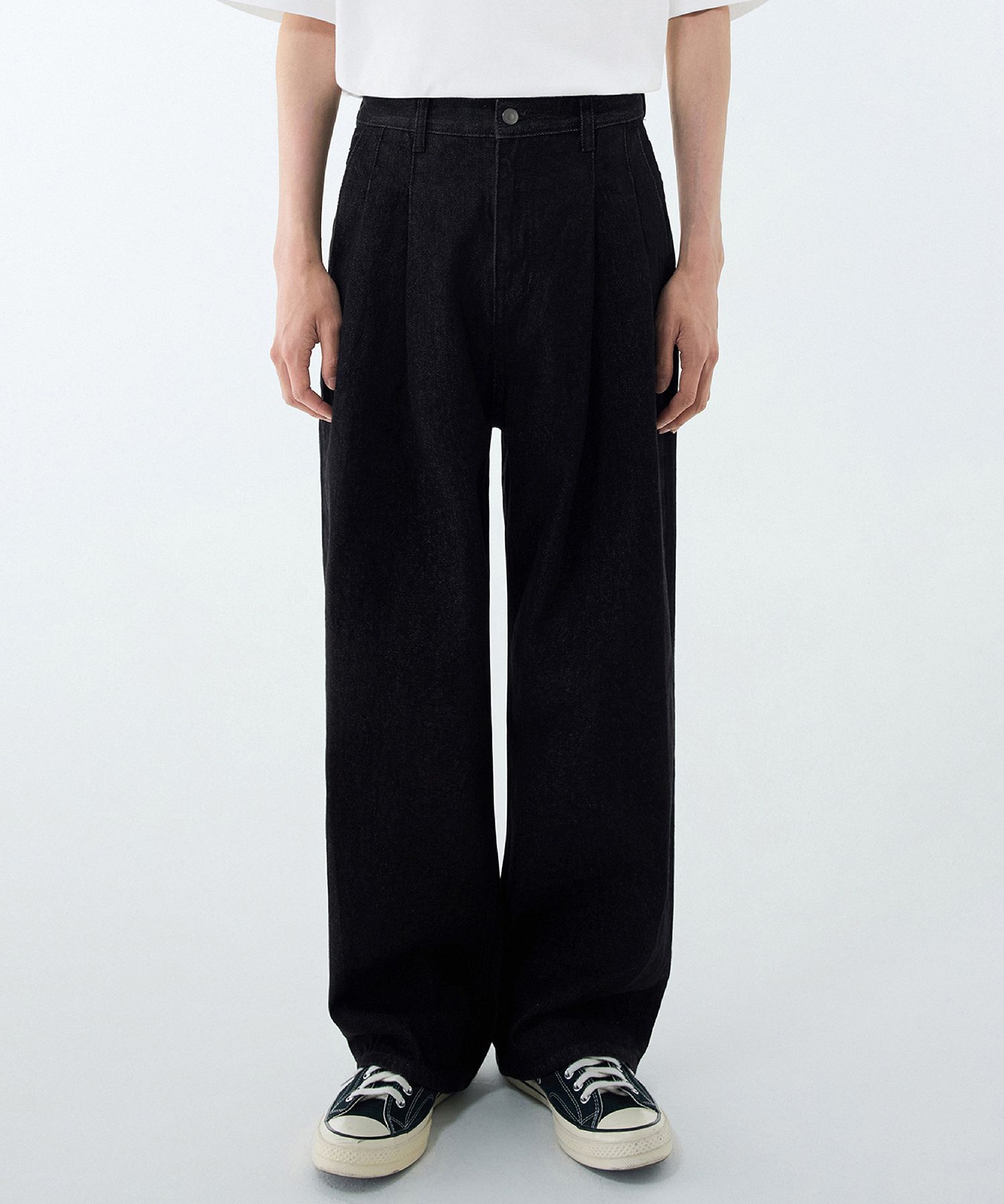 ★MUSINSA STANDARD★ Black wide leg denim pants MMCNP802-BK MUSINSA | MUSINSA STANDARD Two Tuck Wide Denim Pants [Low Black]