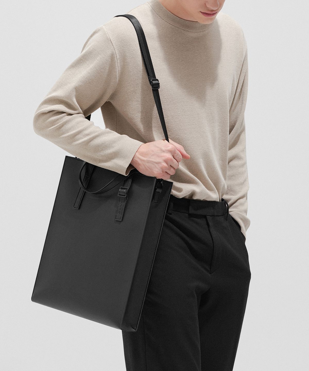 퀄팩(QUALPACK) 에센셜 토트백 360