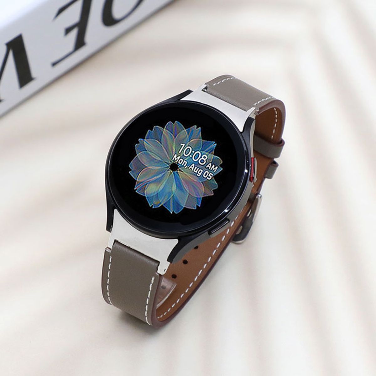 발렌티노 루디(VALENTINO RUDY) VRG117-GY 갤럭시워치 4 전용 프리미엄 가죽밴드 스트랩 20mm