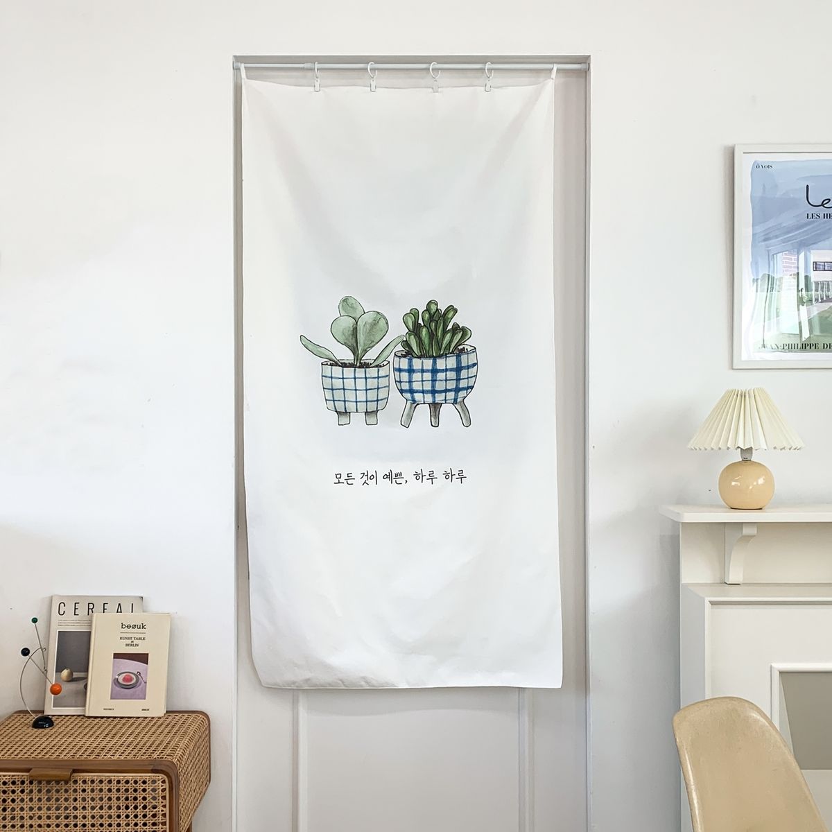 멜팅스튜디오(MELTING STUDIO) 일러스트 패브릭 & 도어커튼 포스터 (80-145cm)  / 02번 hello today