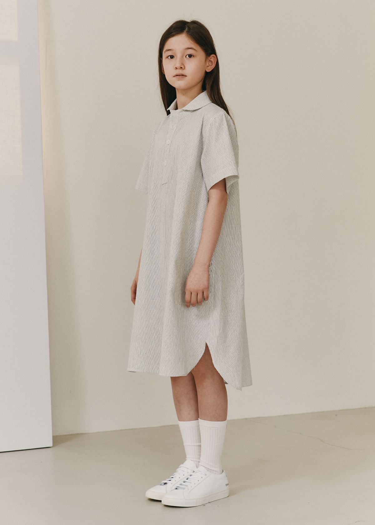 벤(BBEEEENN) 라운드 카라 셔츠 드레스_스트라이프