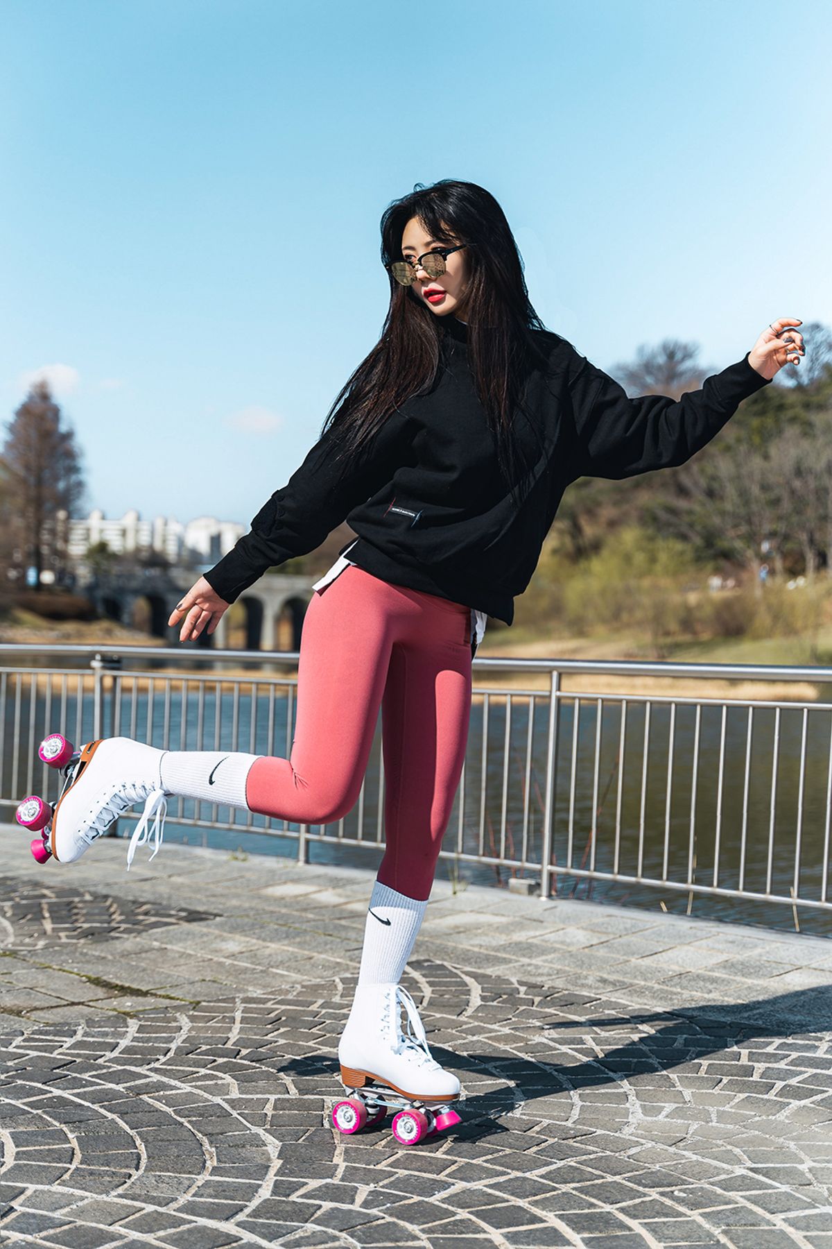 모빈스알(MOVINS.R) (맨투맨 블랙) PENNA PRIMAVERA SWEAT TOP BLACK