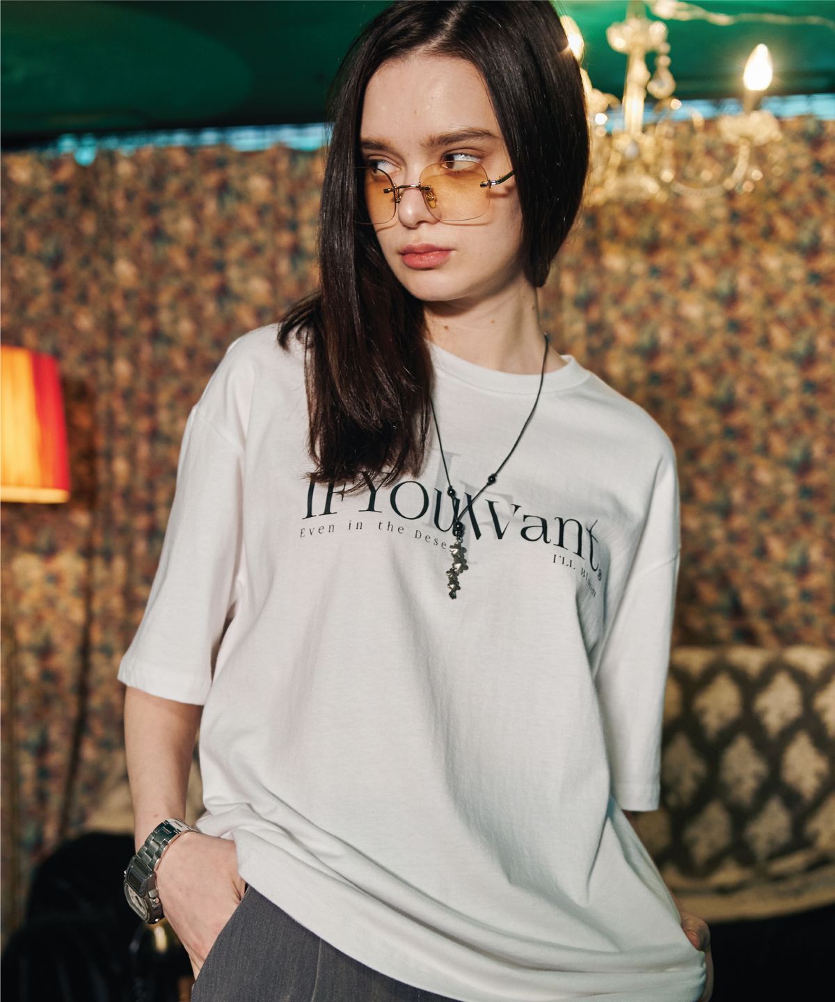 이퓨원트(IFYOUWANT) modern logo TEE white