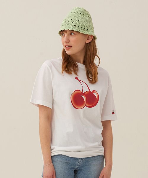 MUSINSA | KIRSH Big Cherry Short Sleeve T-Shirt [White]
