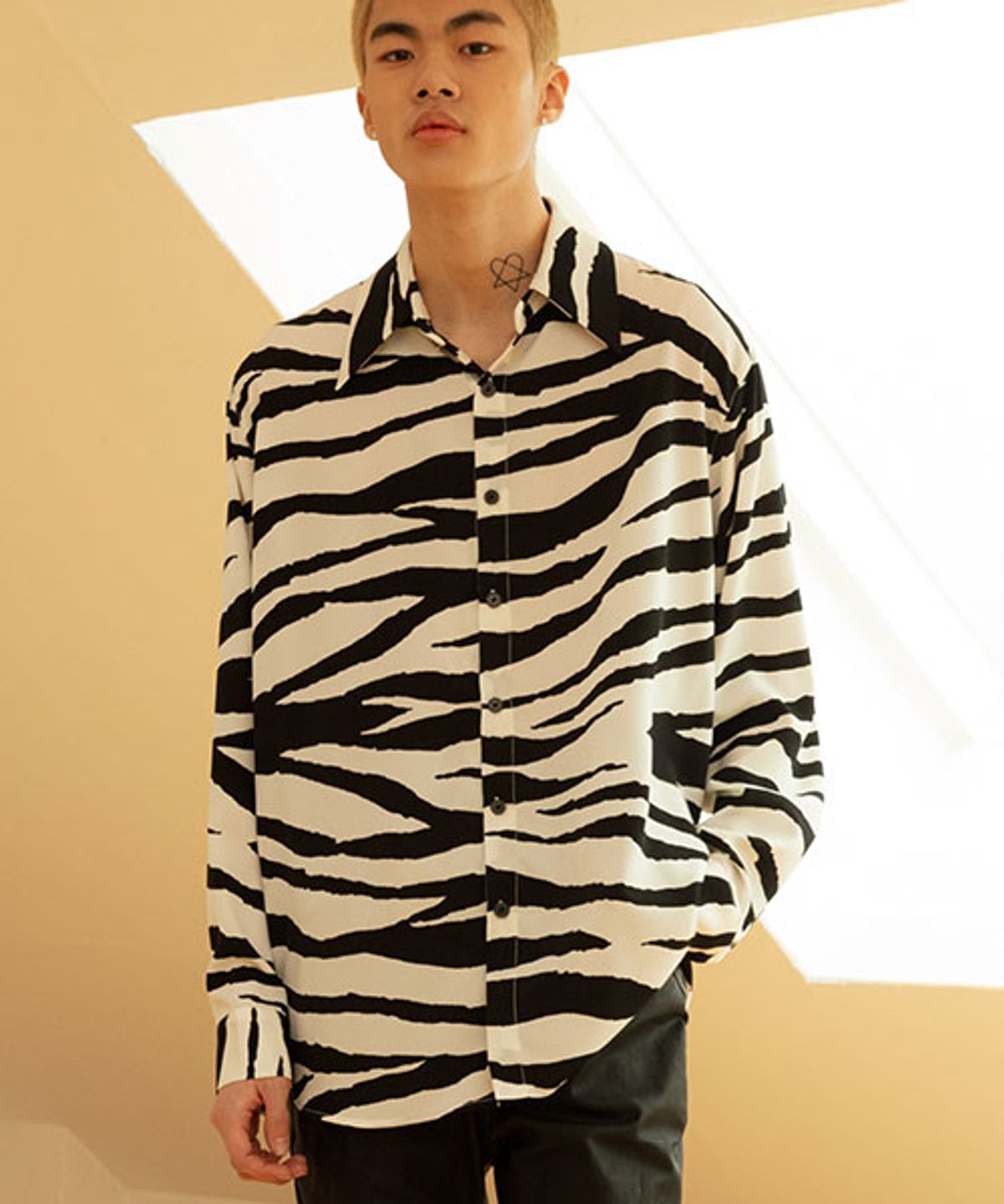신시티(SINCITY) WIDE COLLAR SHIRT ZEBRA