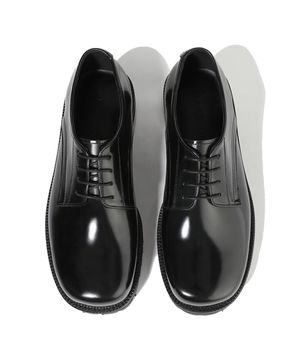 [비브람] 와이드 볼드쉐입 4.7CM 코만도솔 더비슈즈 1070 [BLACK BOX]