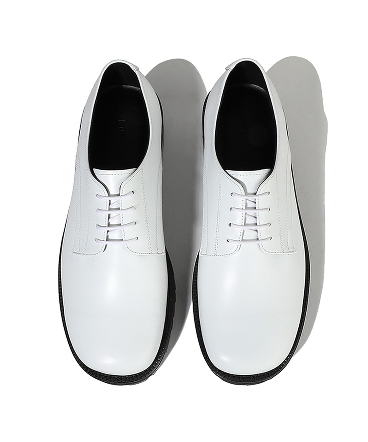피렌체 아뜨리에(FIRENZE ATELIER) [비브람] 와이드 볼드쉐입 4.7CM 코만도솔 더비슈즈 1070 [CREAM WHITE]