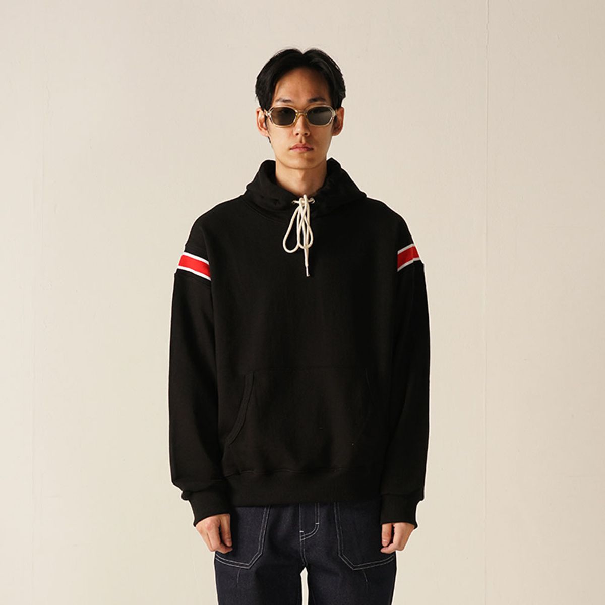 아날로그베이스(ANALOGBASS) 시보리 후드 블랙