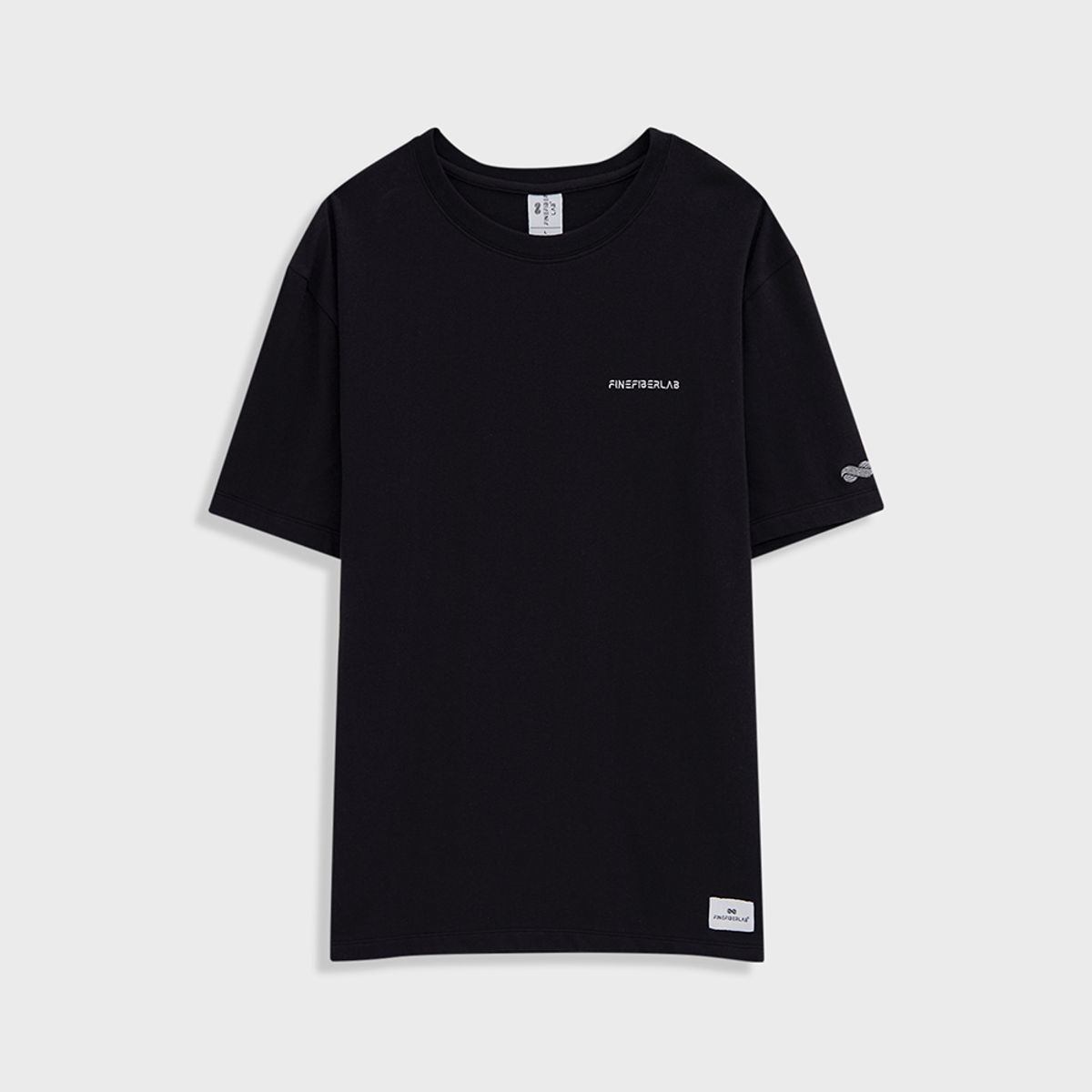 호웨어(HOWEAR) 워드마크 티셔츠 - 블랙