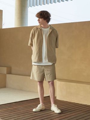 에센셜 이지 하프 팬츠 BE