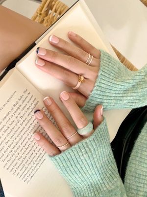 리유저블 네일팁 뉴트럴 프렌치(숏 스퀘어)