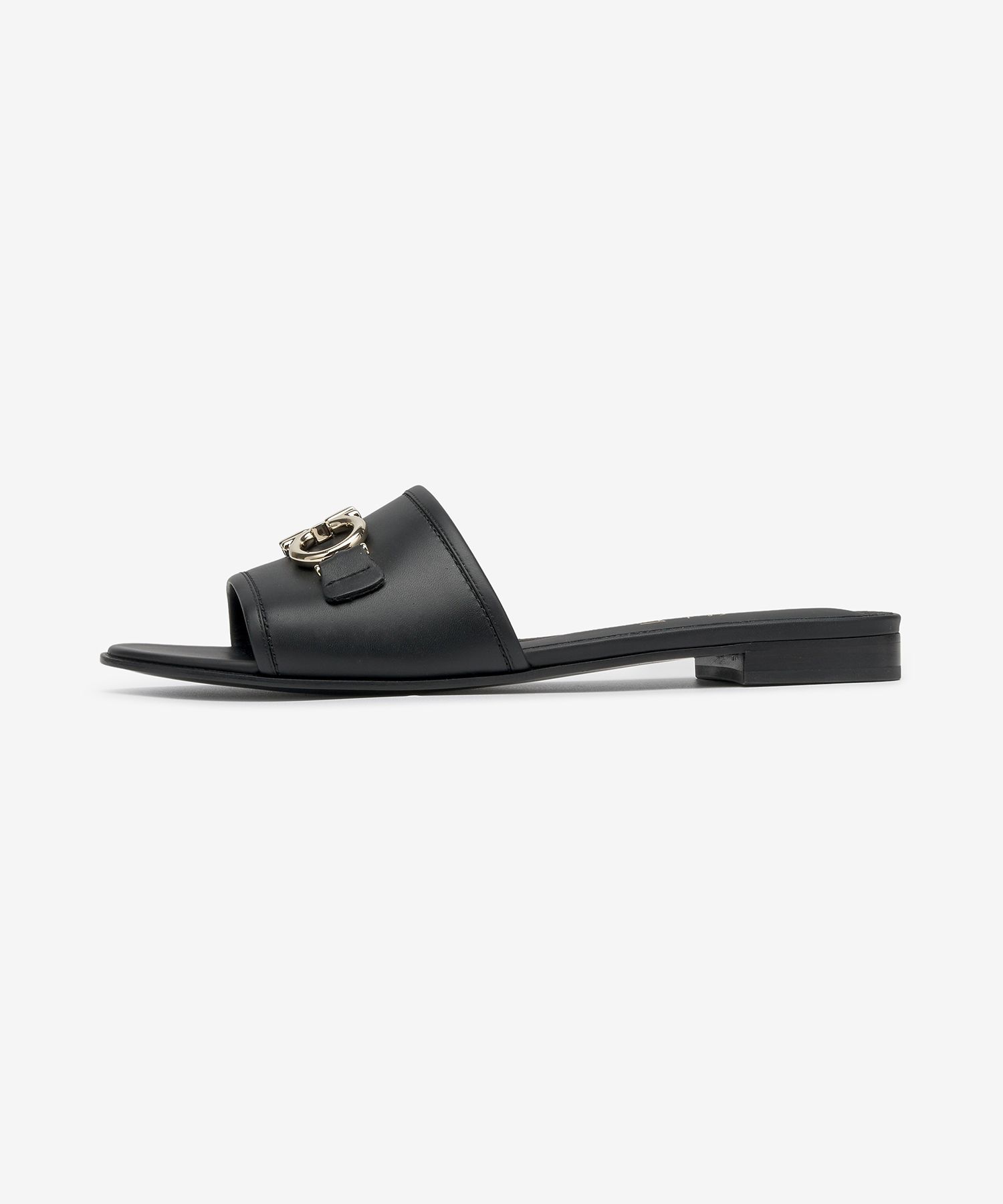 ★FERRAGAMO★ Gancini Rhodes Slide Black 01R221730192 01R221 MUSINSA | SALVATORE FERRAGAMO Gancini Rhodes Slide - Black