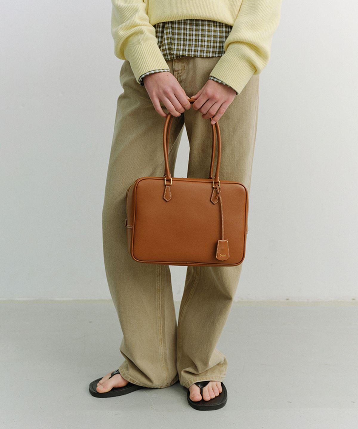던스트(DUNST) CLASSIC 28 LEATHER BAG_UDBA6E201_TAN